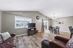 8578 Gateway Cir, Monticello, MN 55362 - Photo 8