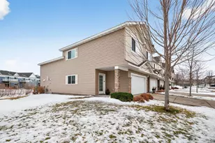 8578 Gateway Cir, Monticello, MN 55362 - Photo 2