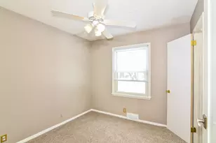 7227 Oakland Ave, Richfield, MN 55423 - Photo 8