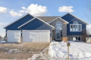 1546 Mallard Ave, Baldwin, WI 54002 - Photo 1