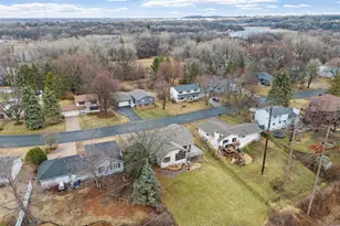 1688 Chatham Ave, Arden Hills, MN 55112 - Photo 56