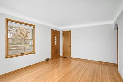 5753 Newton Avenue S, Minneapolis, MN 55419 - Photo 4