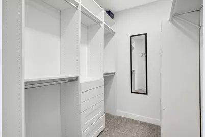 4751 Helmo Avenue N, Oakdale, MN 55128 - Photo 36