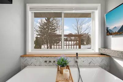 4751 Helmo Avenue N, Oakdale, MN 55128 - Photo 32