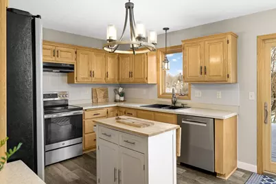 4751 Helmo Avenue N, Oakdale, MN 55128 - Photo 18