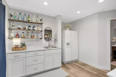 4751 Helmo Avenue N, Oakdale, MN 55128 - Photo 54