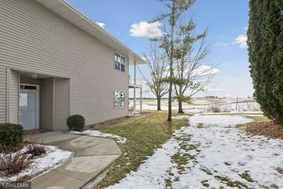 1197 Gallery Lane, Chaska, MN 55318 - Photo 4