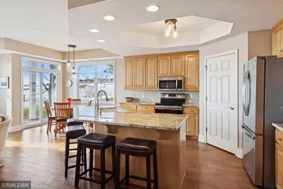 1197 Gallery Lane, Chaska, MN 55318 - Photo 8