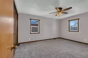 324 2nd St NW, Freeport, MN 56331 - Photo 4