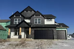 2689 Aspen Dr, Shakopee, MN 55379 - Photo 1