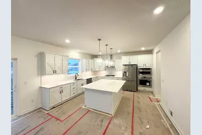 2689 Aspen Drive, Shakopee, MN 55379 - Photo 2