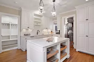 2504 Euclid Pl, Minneapolis, MN 55405 - Photo 20