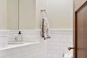 2504 Euclid Pl, Minneapolis, MN 55405 - Photo 54