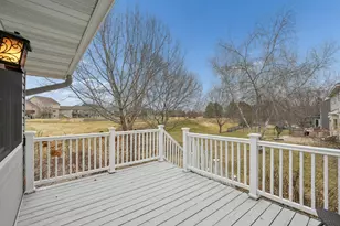 2829 Eagle Valley Cir, Woodbury, MN 55129 - Photo 26