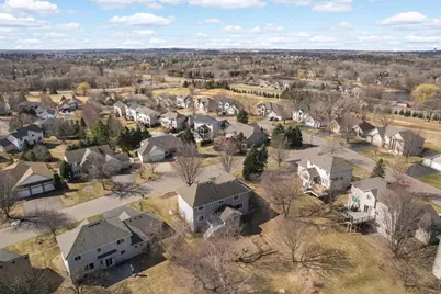 2829 Eagle Valley Circle, Woodbury, MN 55129 - Photo 32