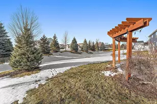 20511 Gunnison Dr, Lakeville, MN 55044 - Photo 6