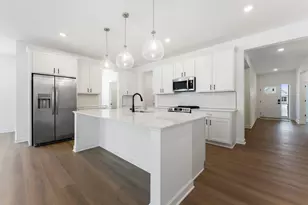 7590 Swan St, Lino Lakes, MN 55038 - Photo 4