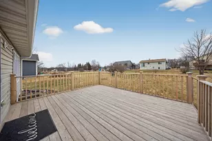 303 9th St NW, Dodge Center, MN 55927 - Photo 32