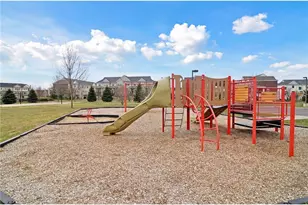 11345 Fergus St NE, Blaine, MN 55449 - Photo 18