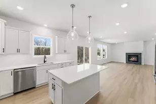 1918 Timber Ln, Carver, MN 55315 - Photo 10