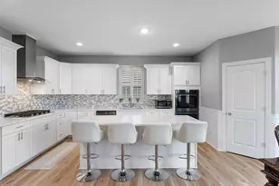 24877 Harvest Meadows Ct, Lakeville, MN 55044 - Photo 12