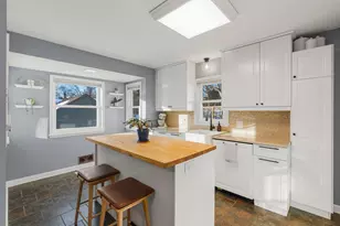 1521 Atlantic St, Saint Paul, MN 55106 - Photo 10