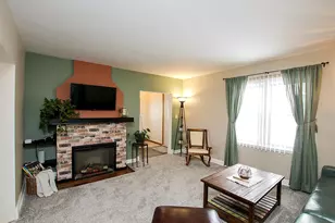 1078 Jefferson St SE, Hutchinson, MN 55350 - Photo 10