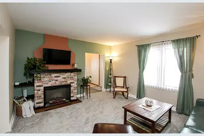 1078 Jefferson Street SE, Hutchinson, MN 55350 - Photo 12