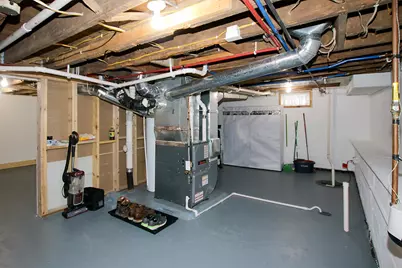 1078 Jefferson Street SE, Hutchinson, MN 55350 - Photo 20