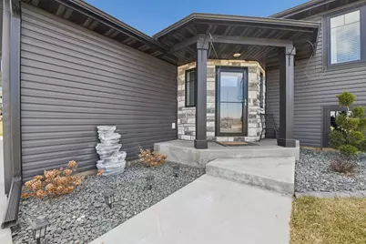 1009 3rd Avenue, Goodhue, MN 55027 - Photo 2