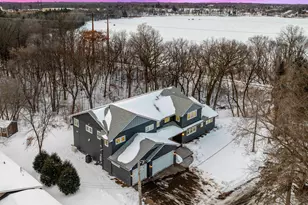 925 Minnesota Ln N, Plymouth, MN 55447 - Photo 1