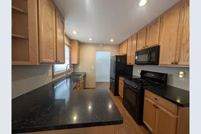 10931 Territorial Drive, Burnsville, MN 55337 - Photo 6