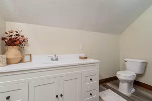 915 Lincoln St, Superior, WI 54880 - Photo 16