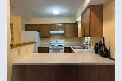 1872 Deerhaven Lane NE #8, Rochester, MN 55906 - Photo 4