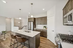 7804 Bridgewater Ct, Greenfield, MN 55373 - Photo 4