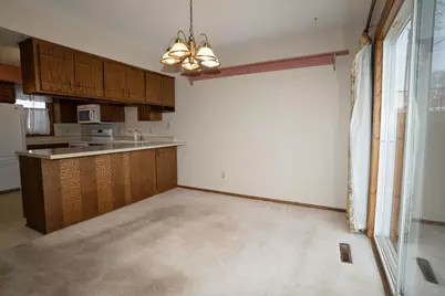 434 E 11th Street #L, New Richmond, WI 54017 - Photo 8