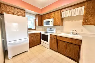 434 E 11th St, New Richmond, WI 54017 - Photo 10