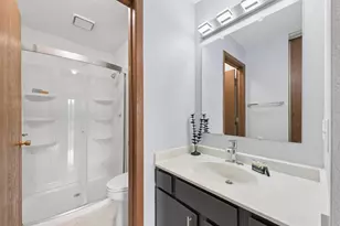 3440 Golfview Dr, Eagan, MN 55123 - Photo 6