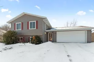 5980 131st St W, Apple Valley, MN 55124 - Photo 2