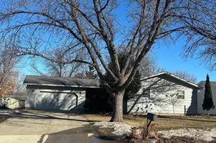 504 Kossuth Ave, Marshall, MN 56258 - Photo 1