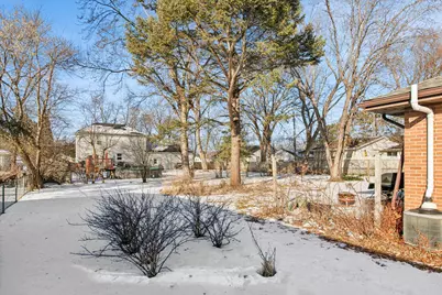 10004 Wentworth Avenue S, Bloomington, MN 55420 - Photo 18