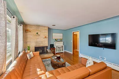 10004 Wentworth Avenue S, Bloomington, MN 55420 - Photo 4