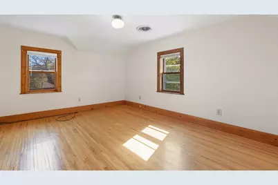 103 S 6th Street, River Falls, WI 54022 - Photo 18