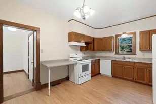 103 S Sixth St, River Falls, WI 54022 - Photo 12