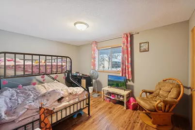 38509 8th Avenue, North Branch, MN 55056 - Photo 6