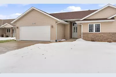 2495 Mossy Creek Drive NE, Owatonna, MN 55060 - Photo 2