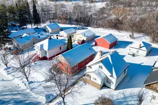 1117 Lincoln Ave, Eveleth, MN 55734 - Photo 36