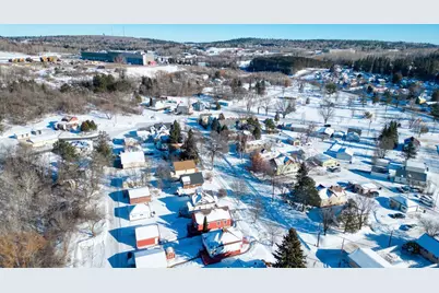 1117 Lincoln Avenue, Eveleth, MN 55734 - Photo 38