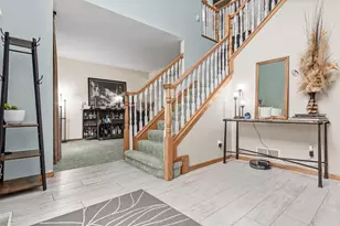 14217 Footbridge Way, Apple Valley, MN 55124 - Photo 8