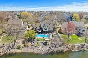 14217 Footbridge Way, Apple Valley, MN 55124 - Photo 4